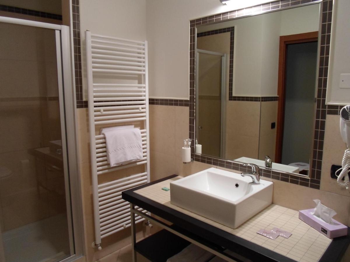 ויטוריו ונטו Hotel Le Macine מראה חיצוני תמונה